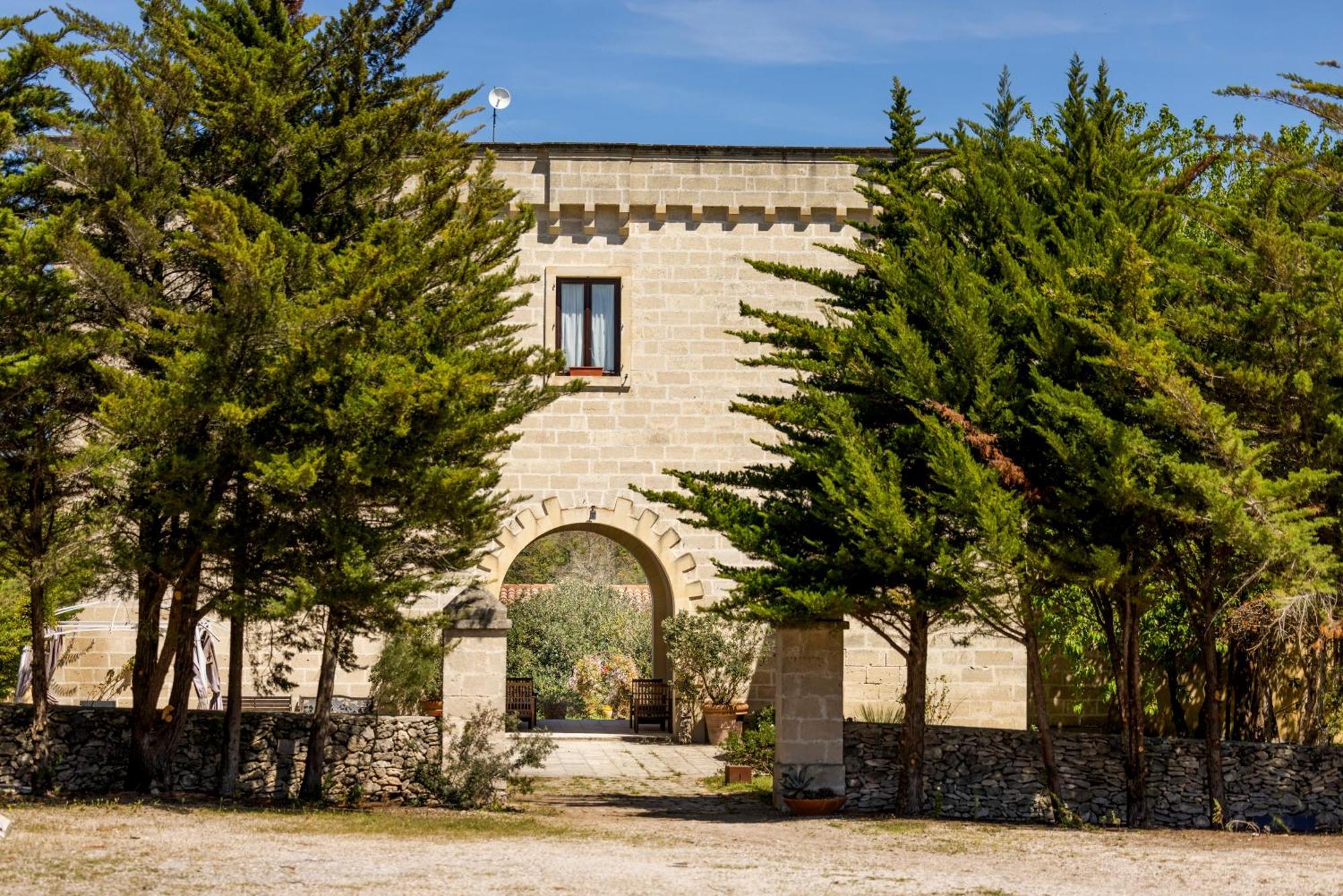 Tenuta Santicuti Acaya Eksteriør bilde